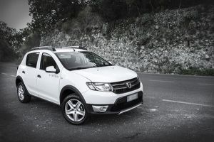 Dacia a ajuns la un acord cu sindicatul pentru acordarea unei sume compensatorii de 20%